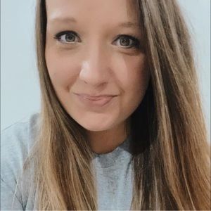 Meet your Posher, Hope